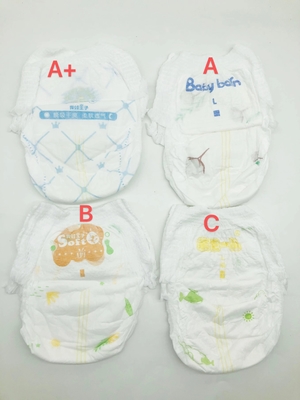 Die hohe Wegwerf Absorbierfähigkeit ziehen Grad der Baby-Windel C hoch
