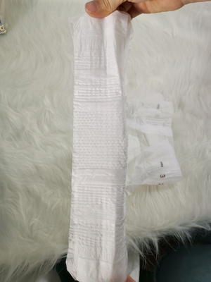 Atmungsaktive Babywindel, weich, klein, A-Qualität, Babywindel