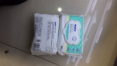 Kundengebundenes natürliches Gewebe-biologisch abbaubares Baby-Wasser-Bambusabwischen Eigenmarke Unscented