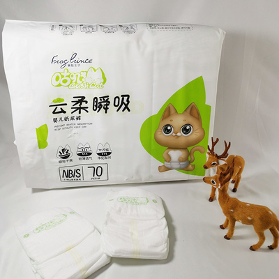 Soem stellen 100 Bambusfaserwegwerfbabynaturwindel-Windelhosen her