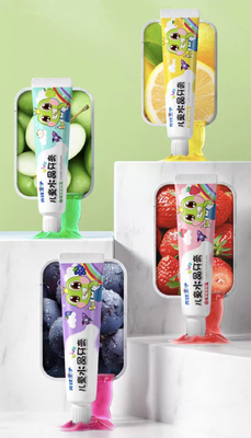 Purpurrotes Trauben-Mundhygiene-Werkzeug, das Zähne kein Sugar Added Toothpaste weiß wird